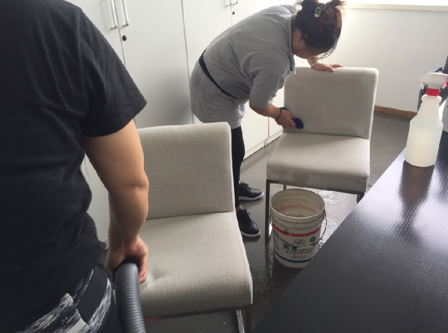 建始县沙发清洗案例